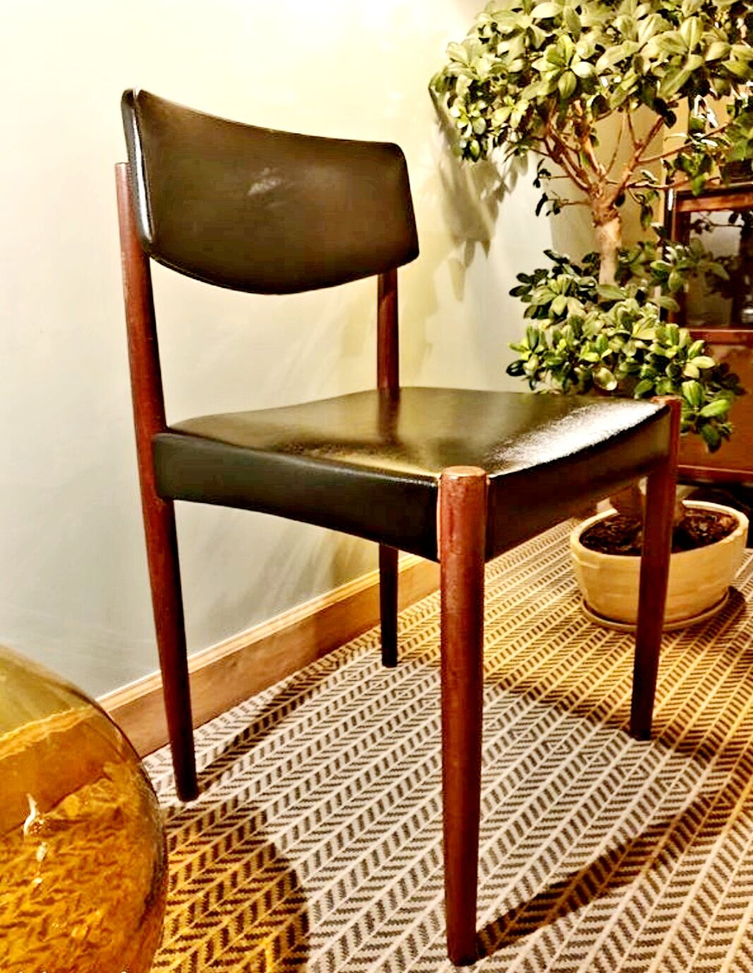 Lot 4 Scandinavian chairs Zetel Behaagt vintage 70s