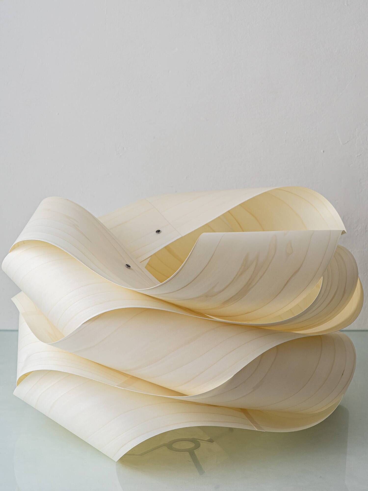 Modern Sculptural Table Lamp in Ceramic and Wood, Organic Style: "Cántaro Cloud" with Wings