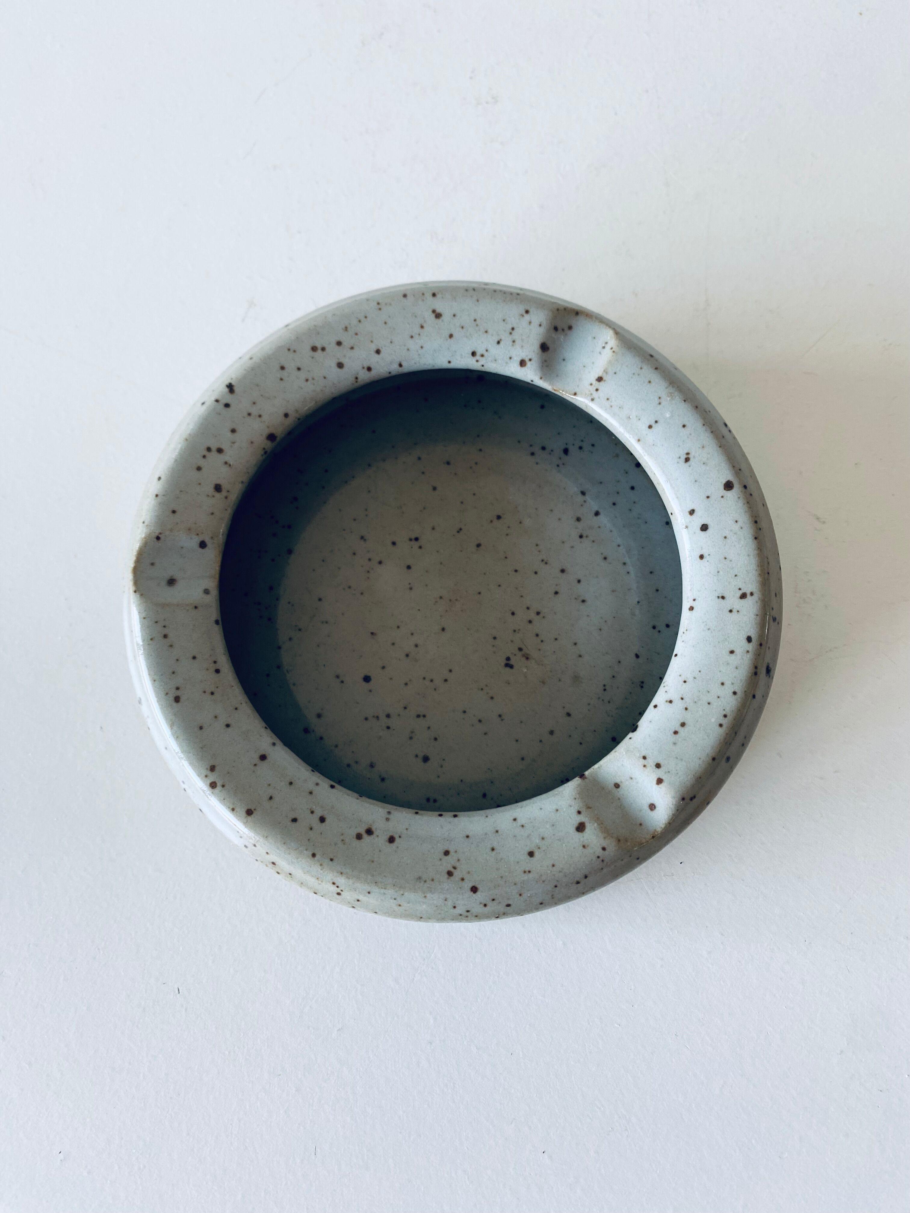 Stoneware ashtray signed Couturier