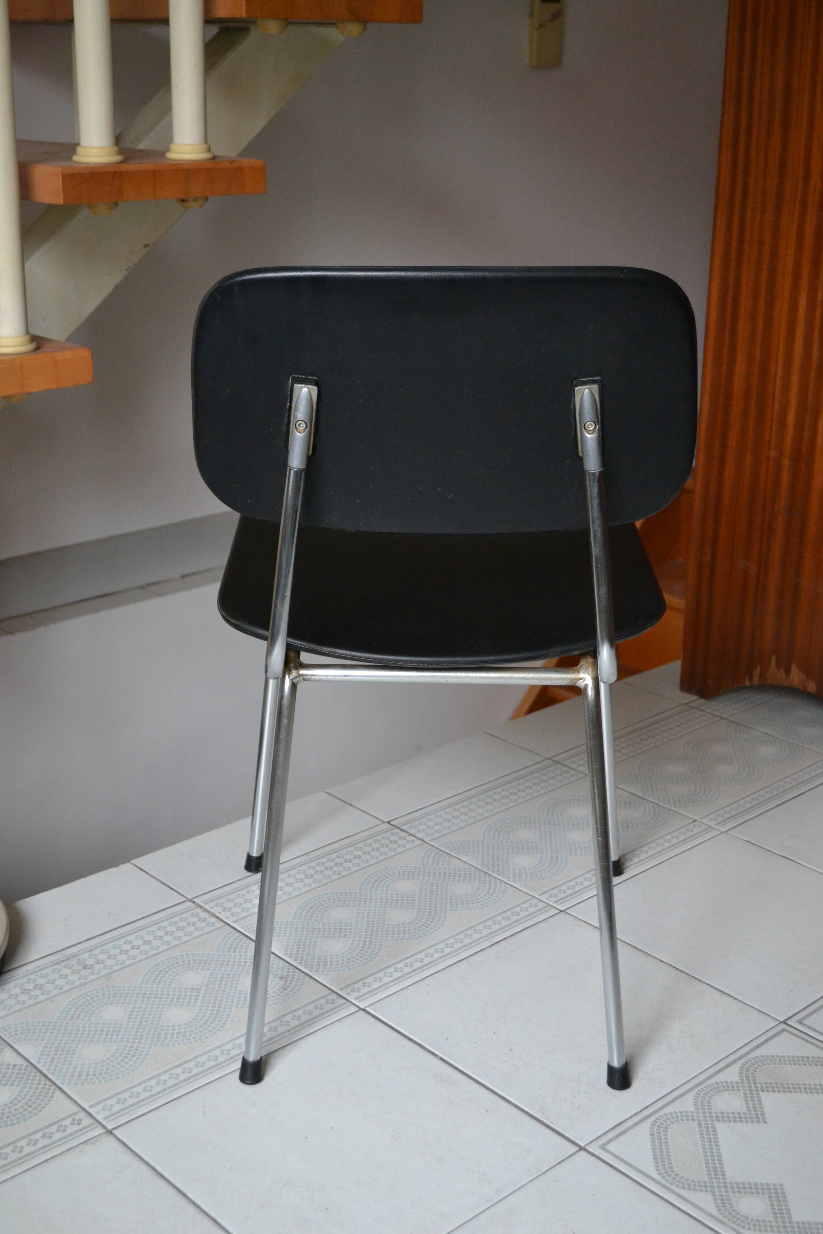 Carolina chair by Airborne vintage 60s
