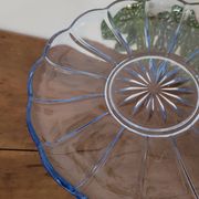 Plateau en verre bleu rond