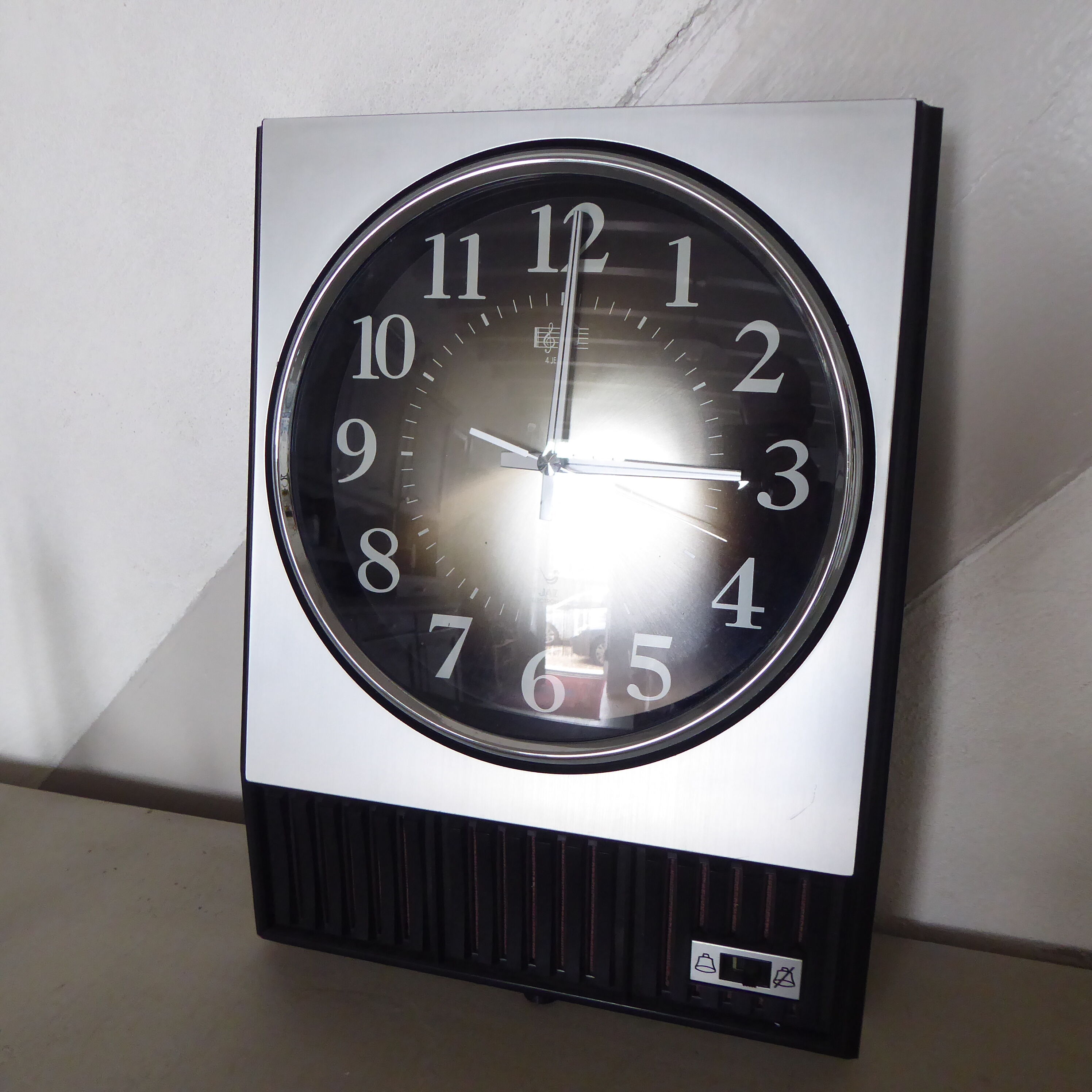 WALL clock JAZ electronics