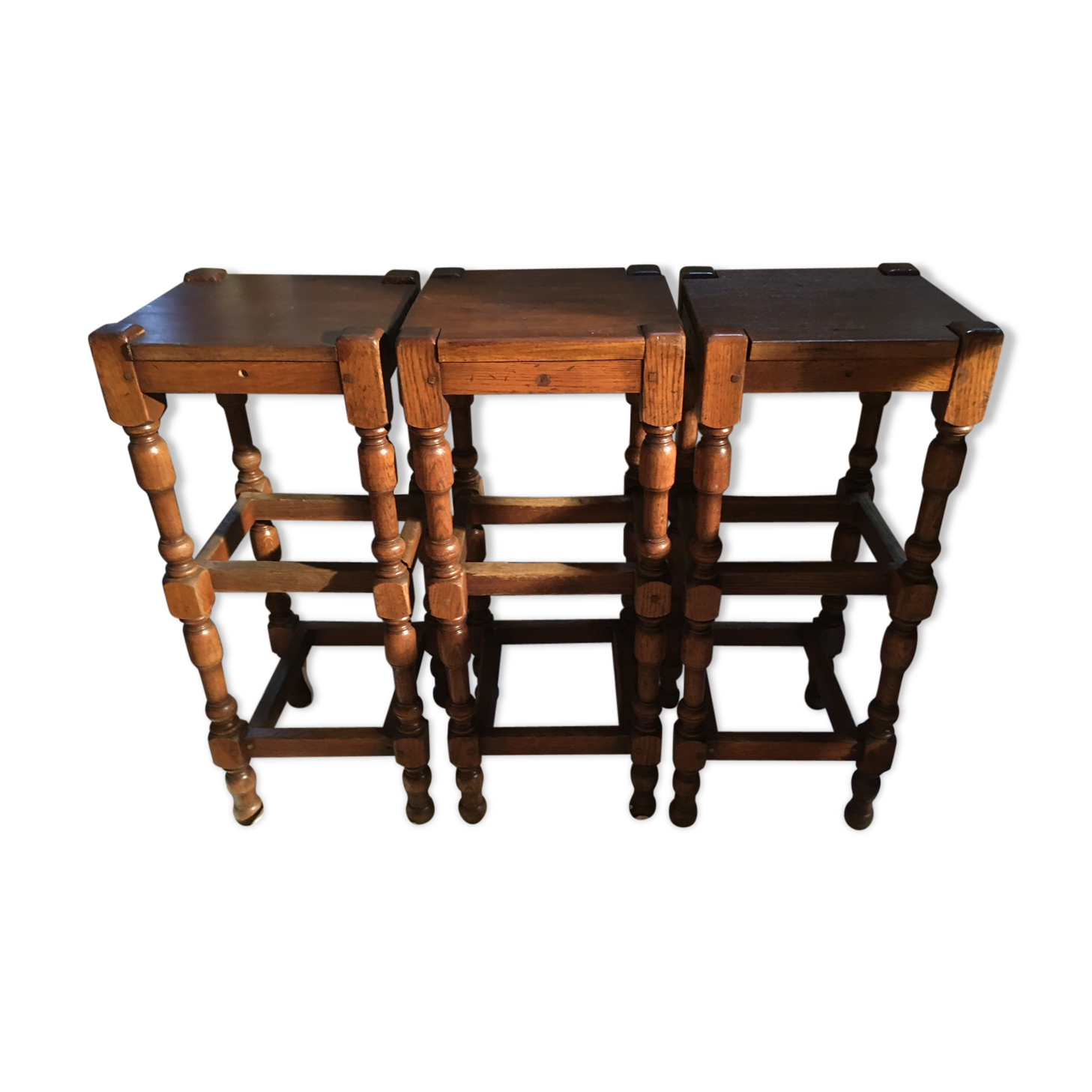 Lot de 3 tabourets en chêne