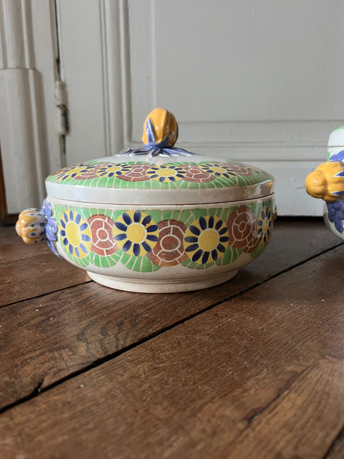 Kairouan Creil and Montereau soup tureens
