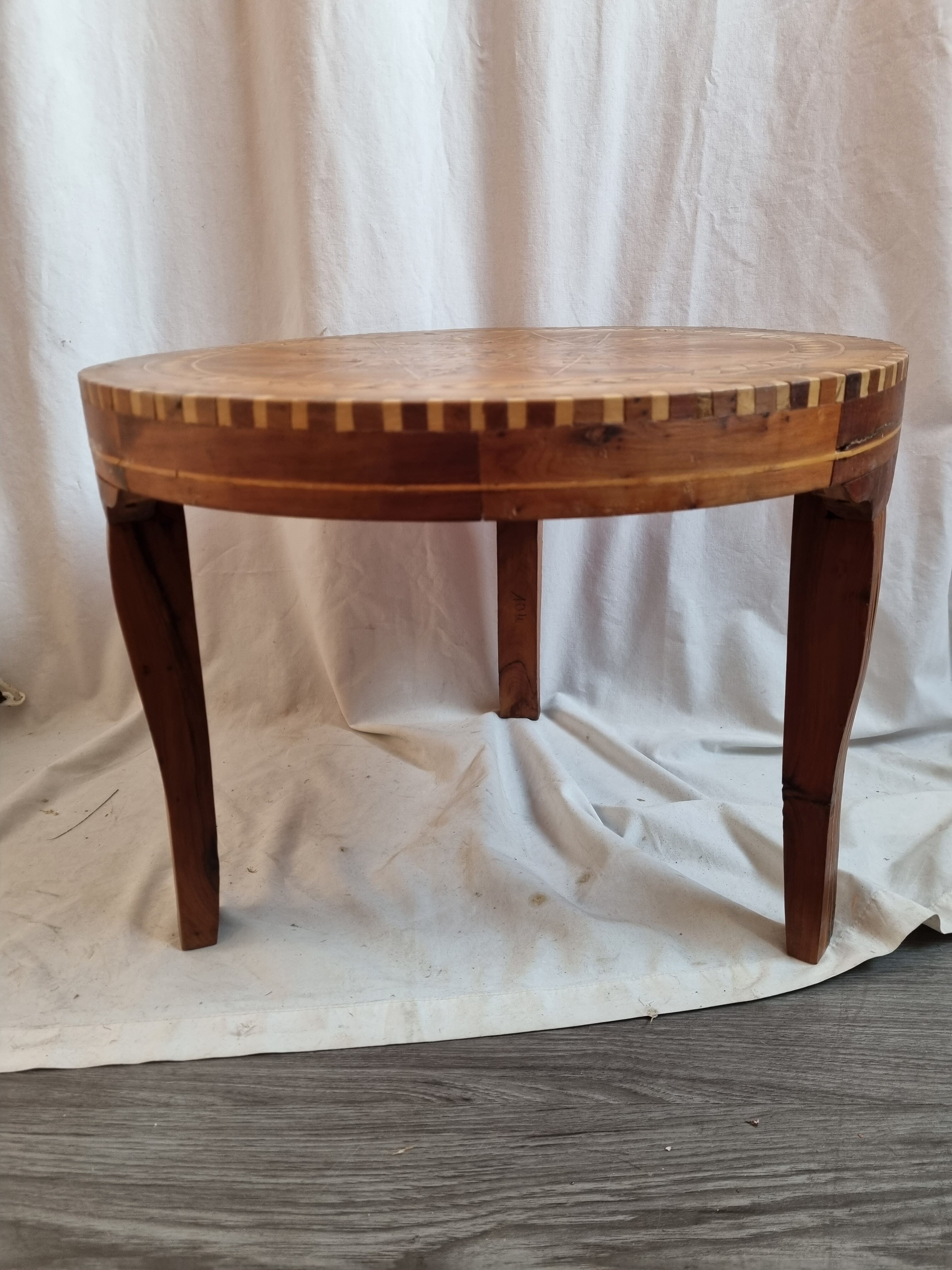 Marquetry table Morocco, 1960
