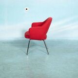 Knoll Saarinen executive chair from the 1960s space age.