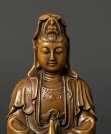 Two magnificent statues of Guanyin. Guanyin (觀音) is one of the bodhisattvas.