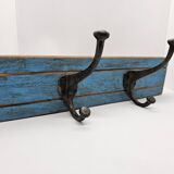 Solid teak coat hook with 2 double cast iron hooks