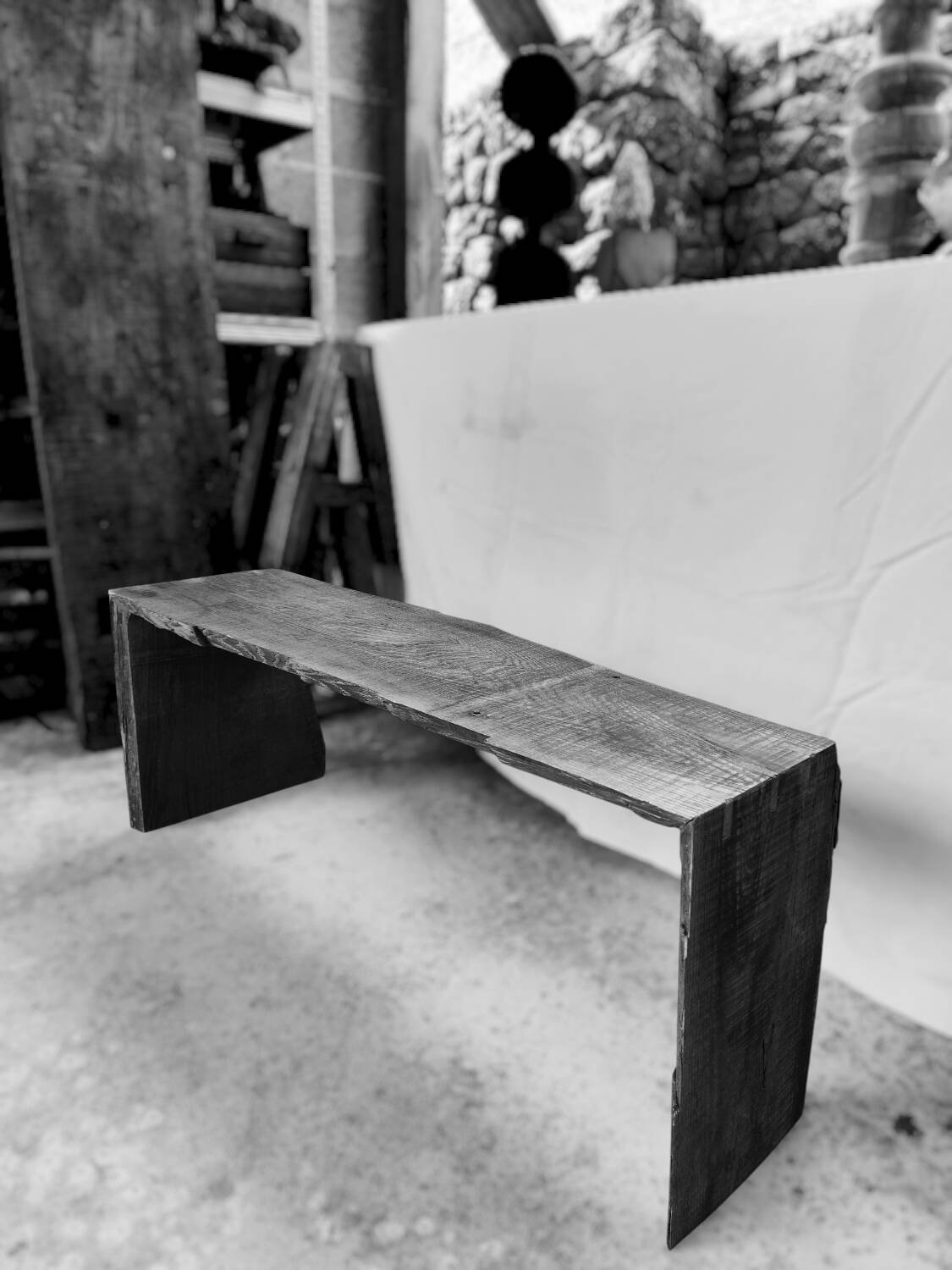 Banc en chêne wabisabi