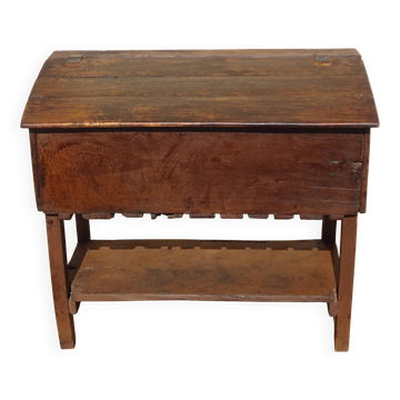 Antique draining chest in solid oak