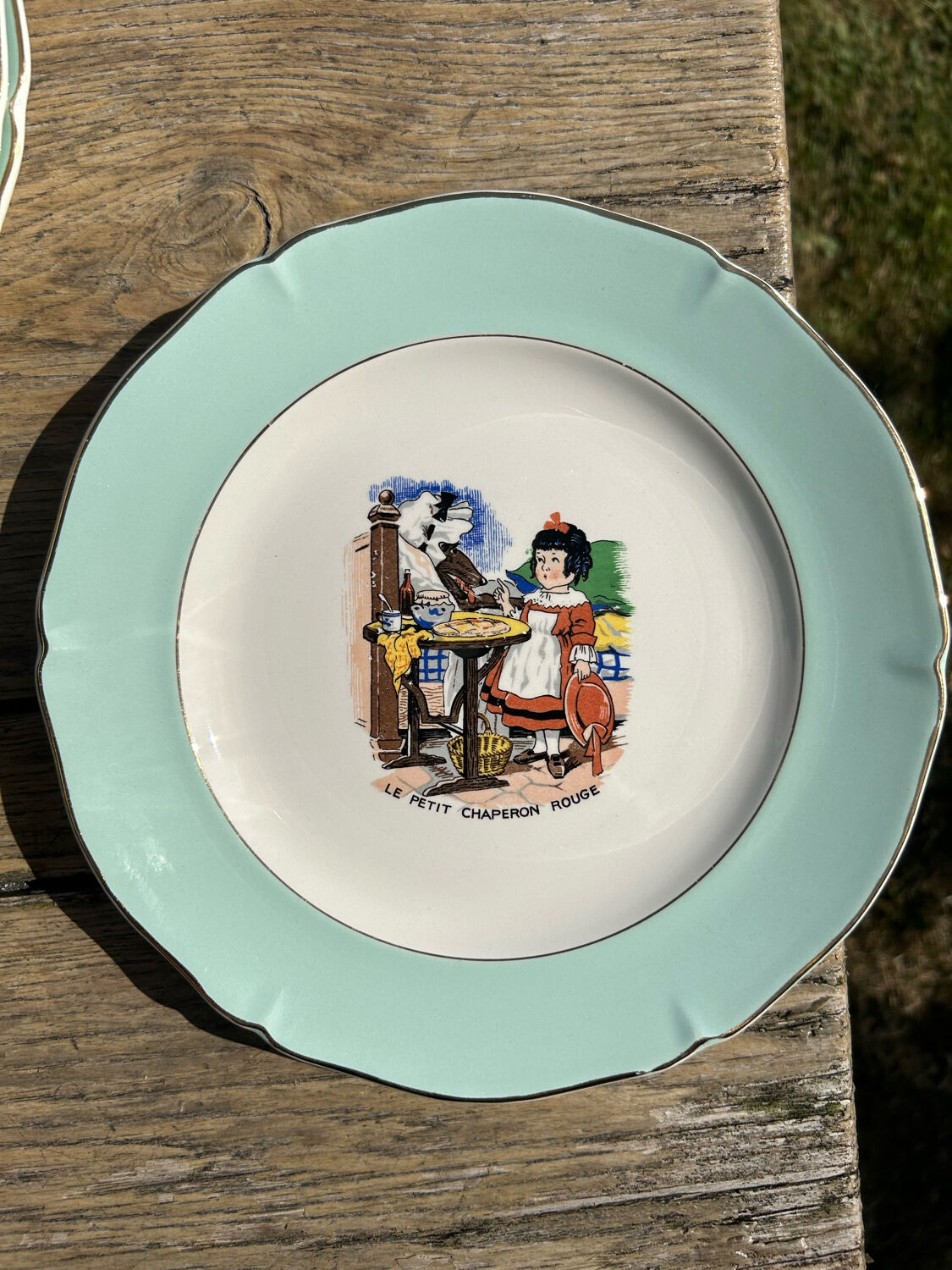 Set of 8 dessert plates tales of Perrault