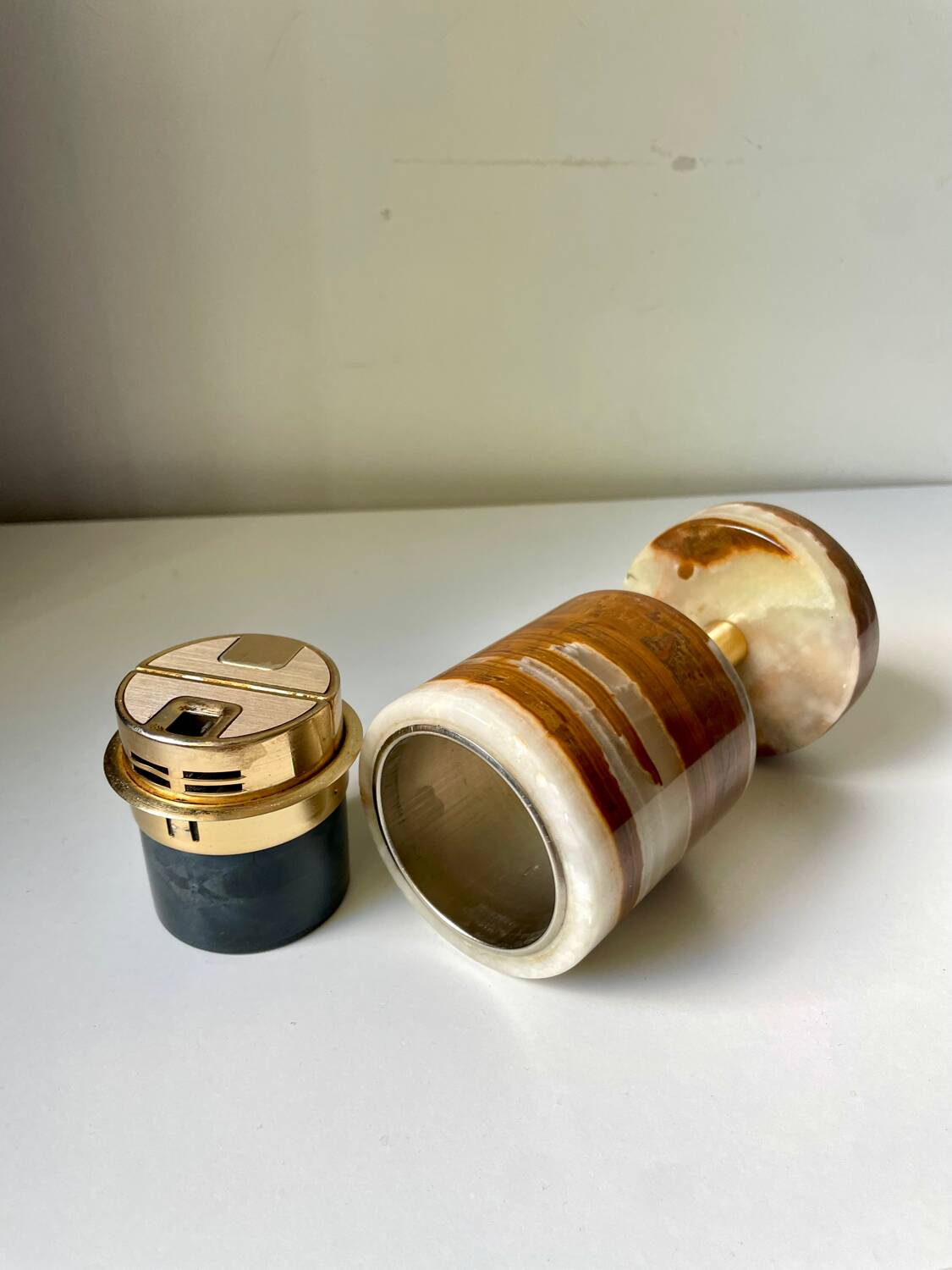 Vintage SAROME Japan Table lighter in Marble Onyx