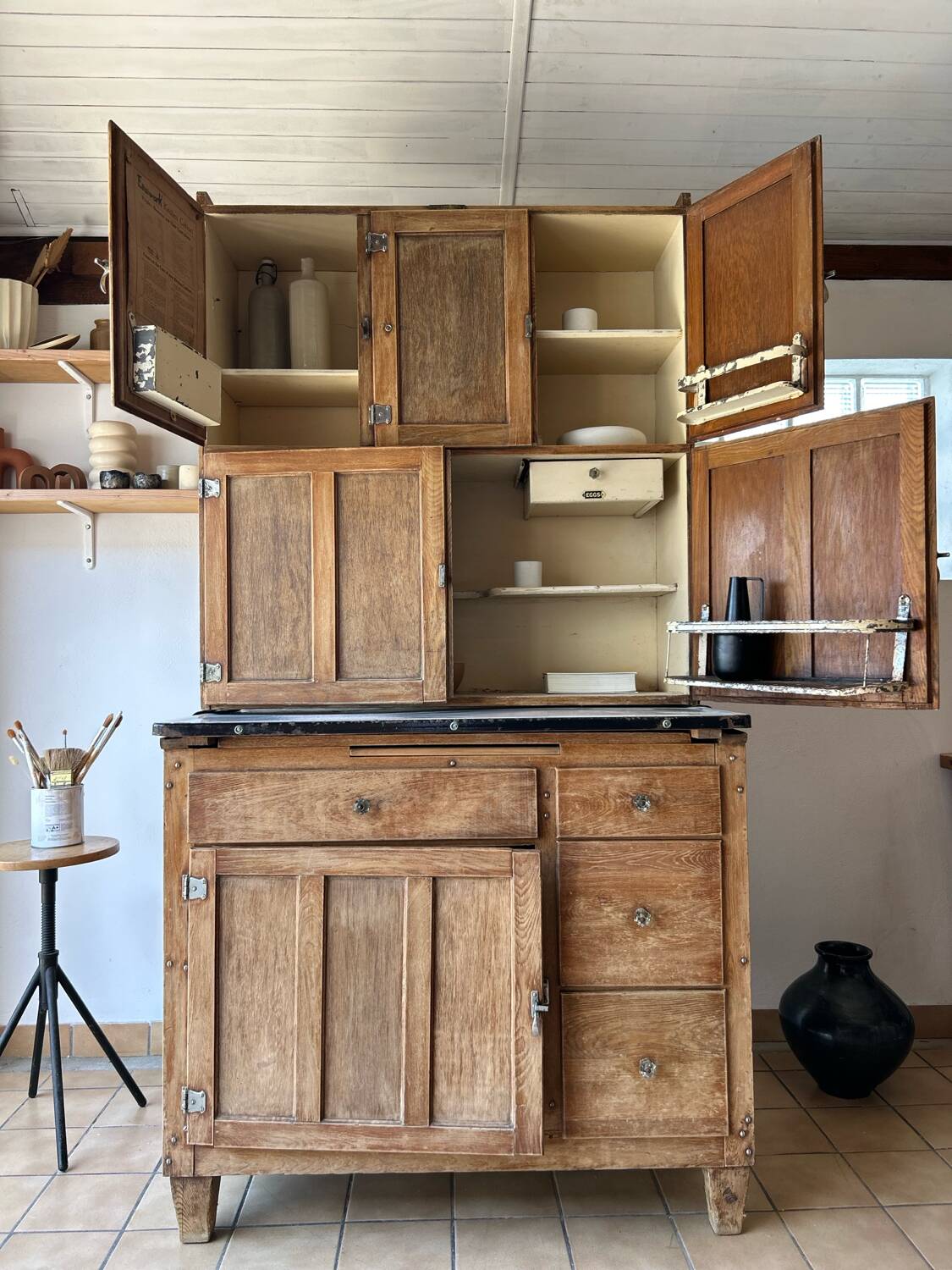 Cabinet furniture trade
