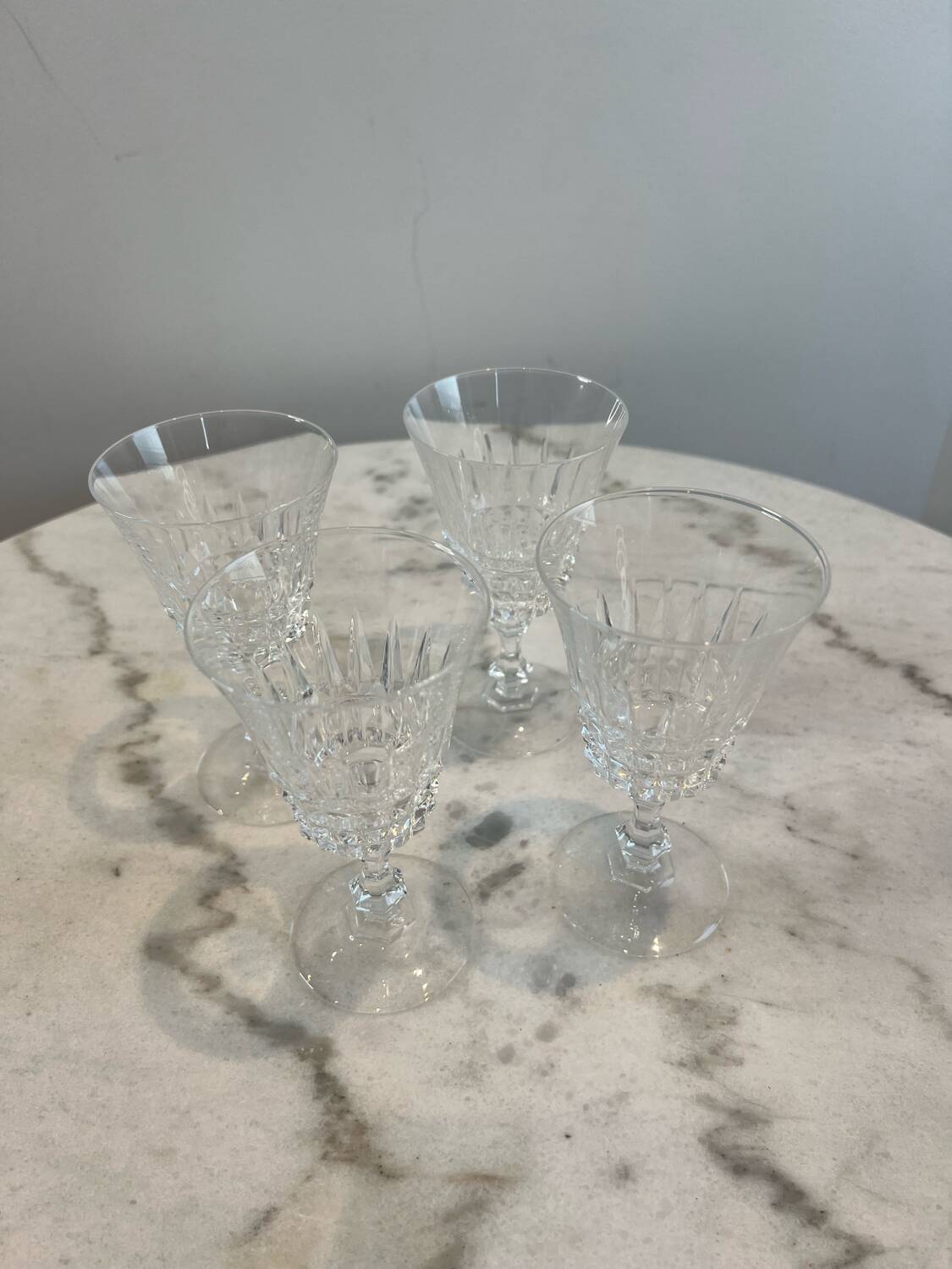Set of 4 crystal stem glasses