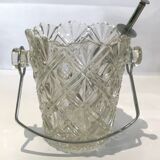 Ice bucket