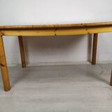 Extendable pine table
