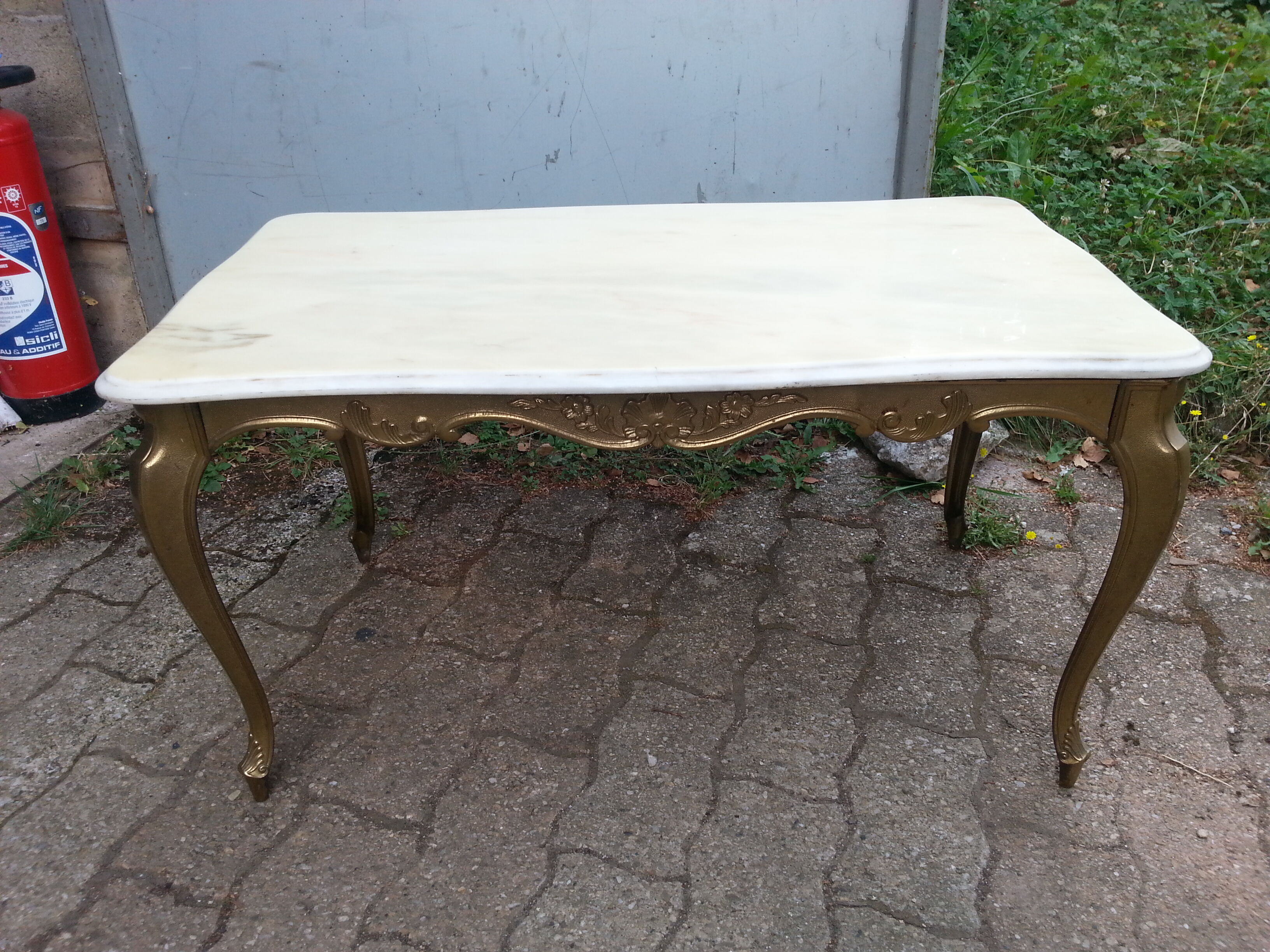 Coffee tanle brass and marble white 1960