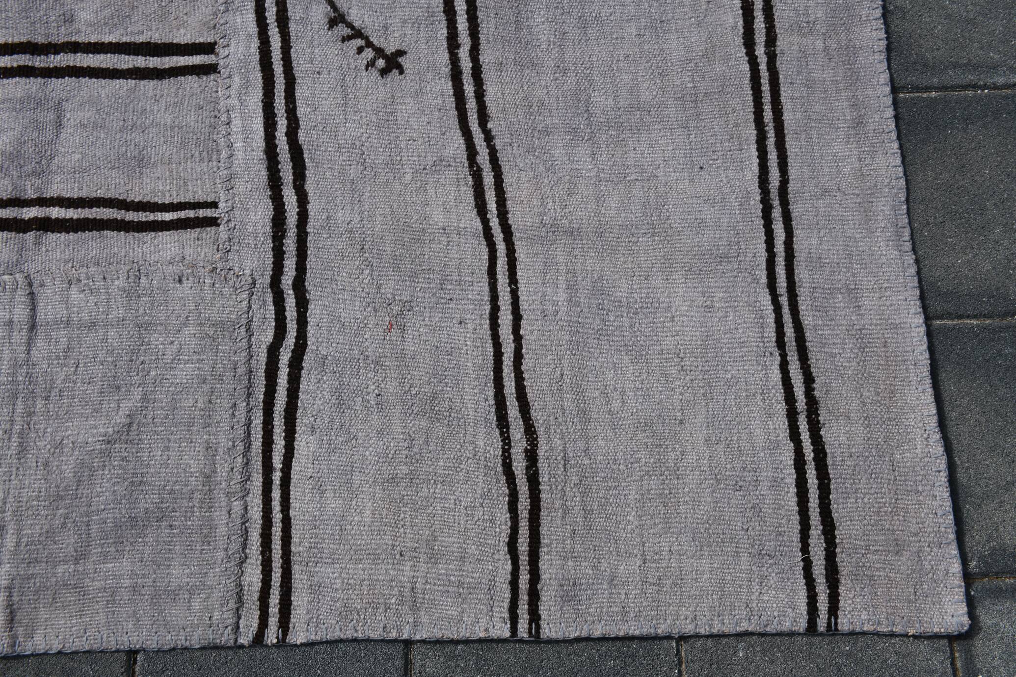 7x10 Vintage Gray & Black Modern Kilim Rug, 213x308Cm