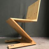 Zig zag lounge chair