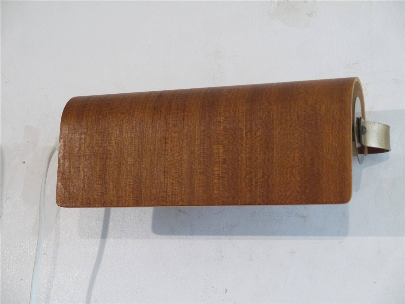 Pair of Scandinavian wall lights in teak from the 1960s.