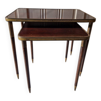 Set of 2 nesting tables in exotic wood veneer, tapered legs and