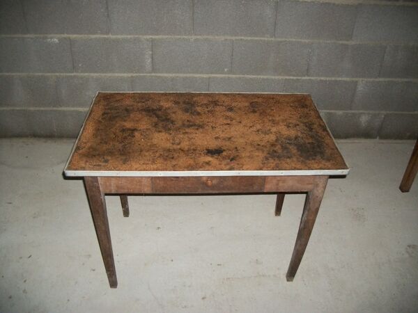 Table bistrot