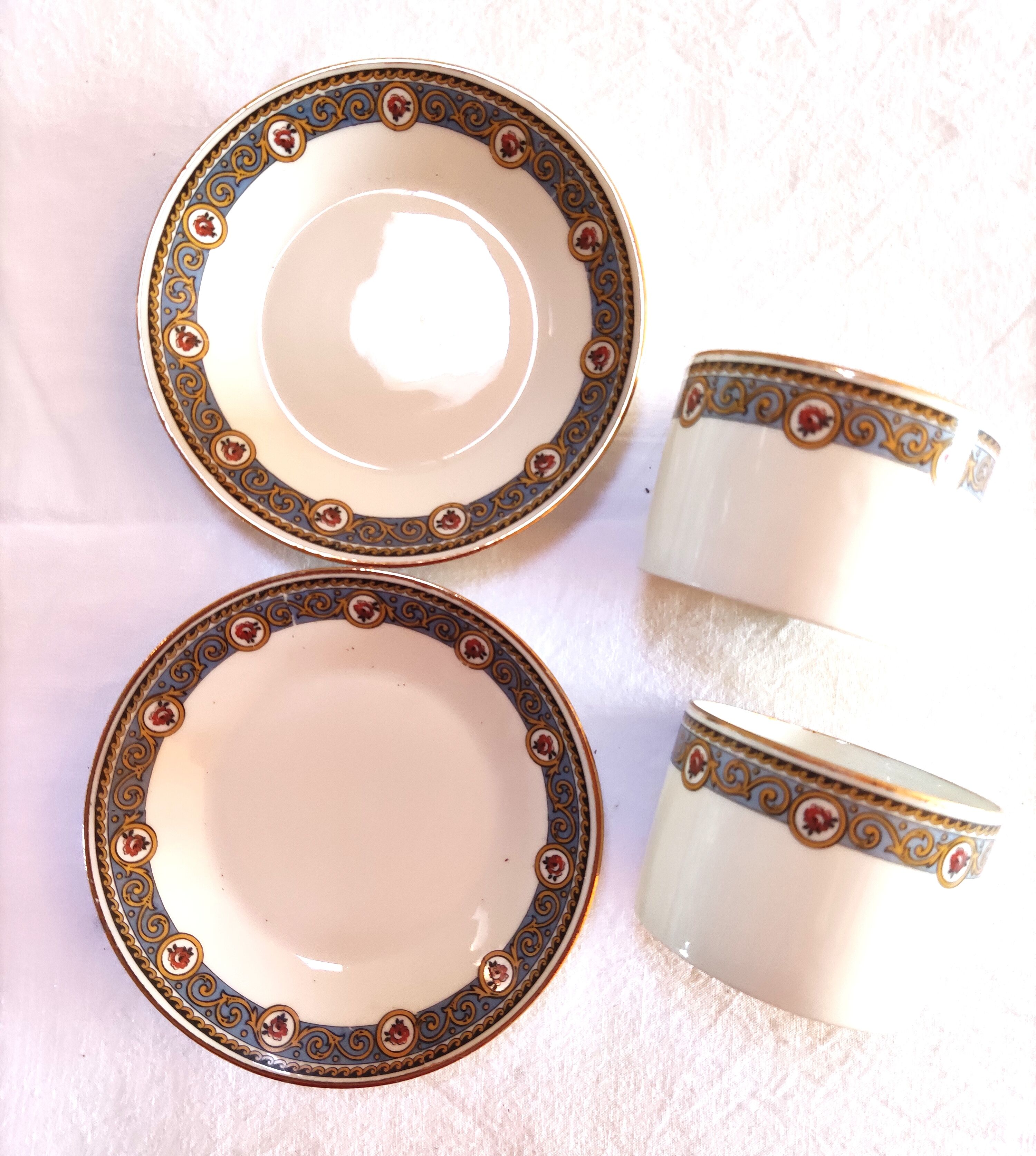 2 art deco cups from limoges