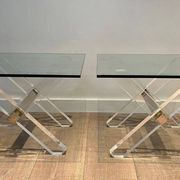Paire de Bouts de Canapé en Plexiglass et Chrome à Piètement en X, Travail