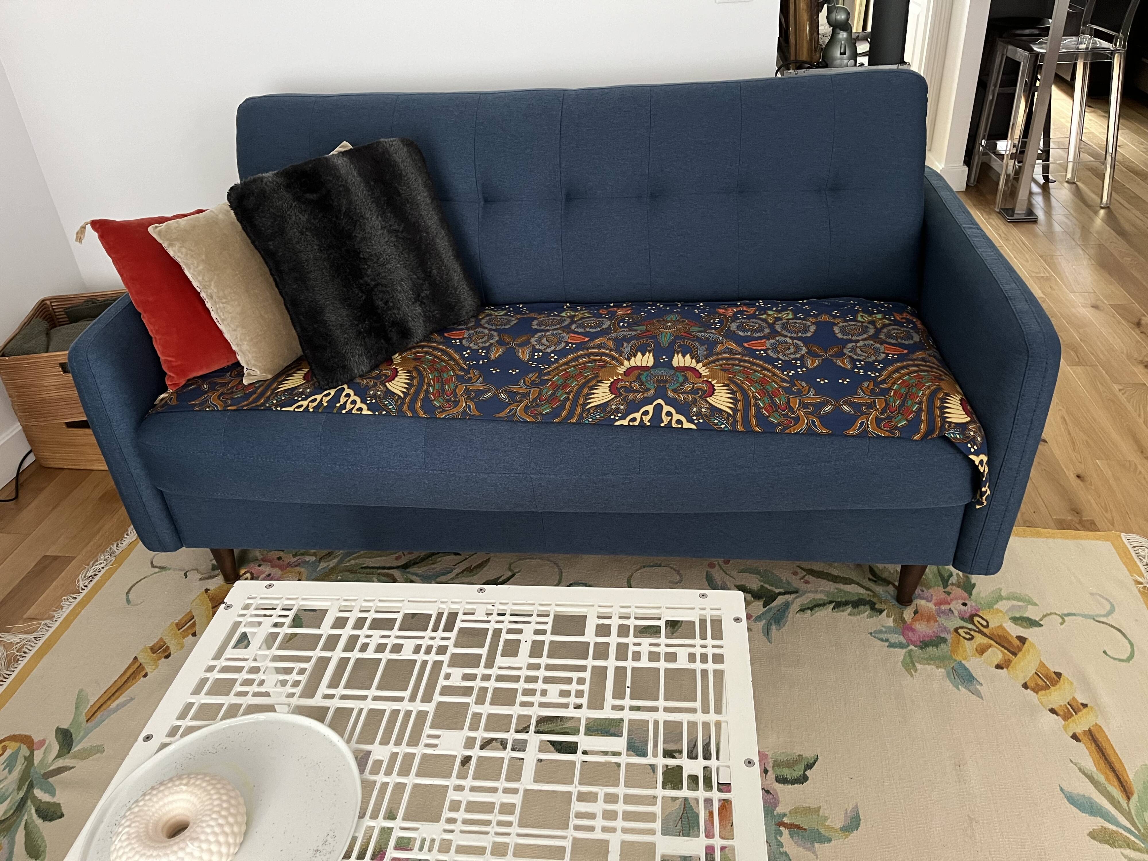 Convertible sofa for daily sleeping