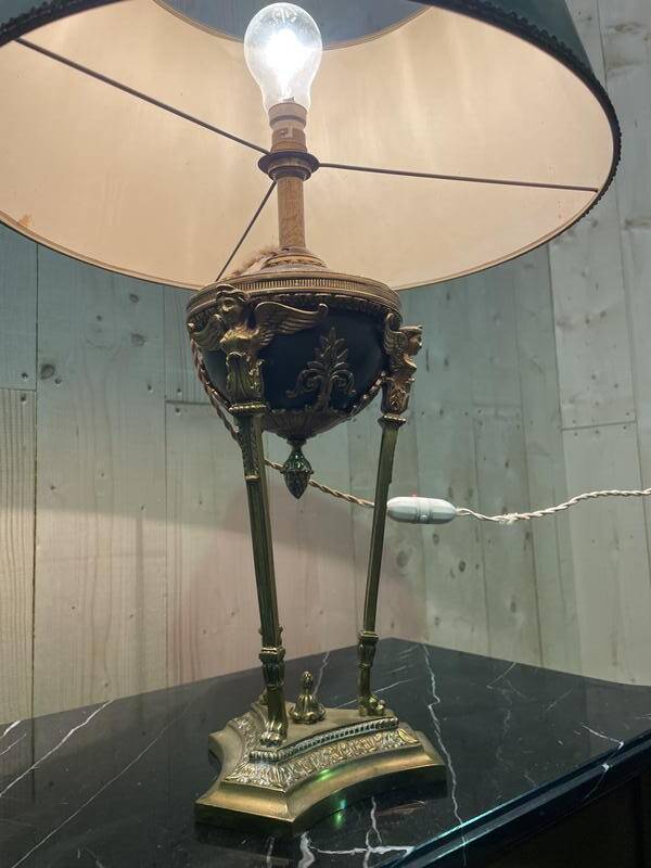 Empire bronze lamp in Athens