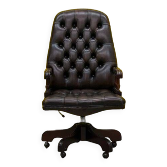 The Mountbatten Chesterfield swivel Chair