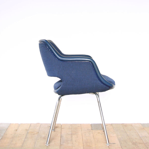 fauteuil années 60 bleu turquin