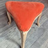 Tripod music stool