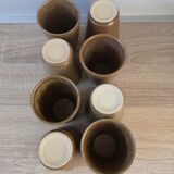 Lot de 8 gobelets en grès