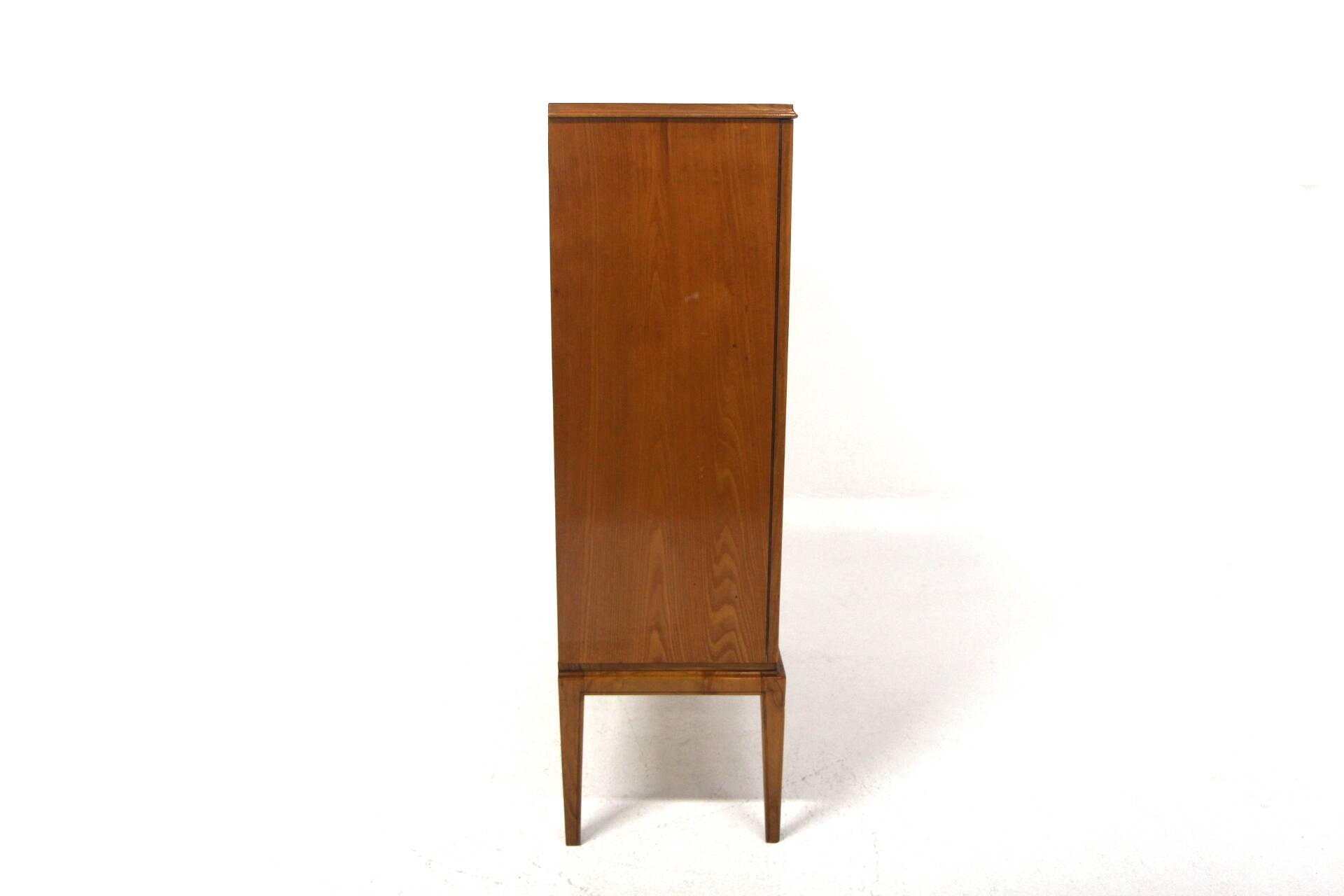 Scandinavian elm cabinet, AB Möbelnytt, Örebro, Sweden, 1930