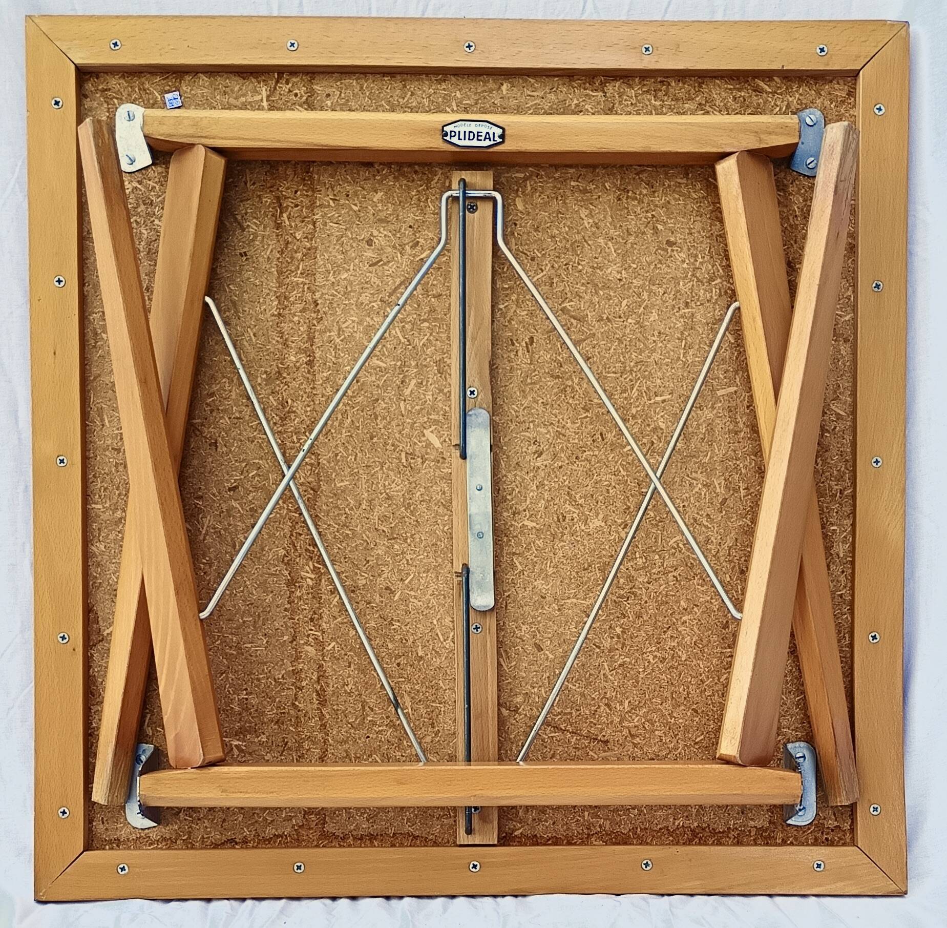 petite table pliante 65 x 65 bois/skaî