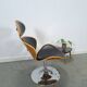 Dan-Form Curve loungestoel, draaifauteuil Denemarken