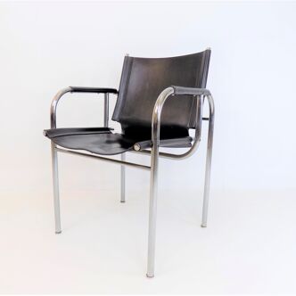 Strässle HE leather lounge chair by Hans Eichenberger