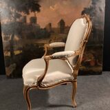 Paire de fauteuils à la Reine
