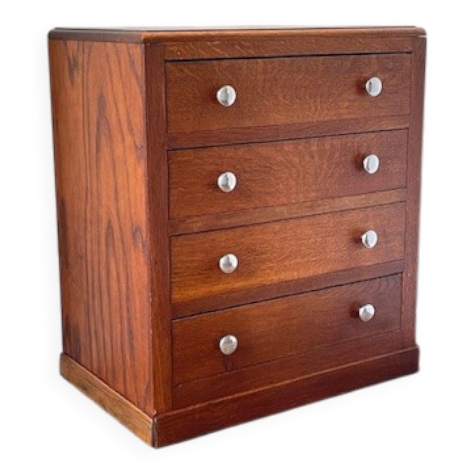 Art deco oak chest of drawers