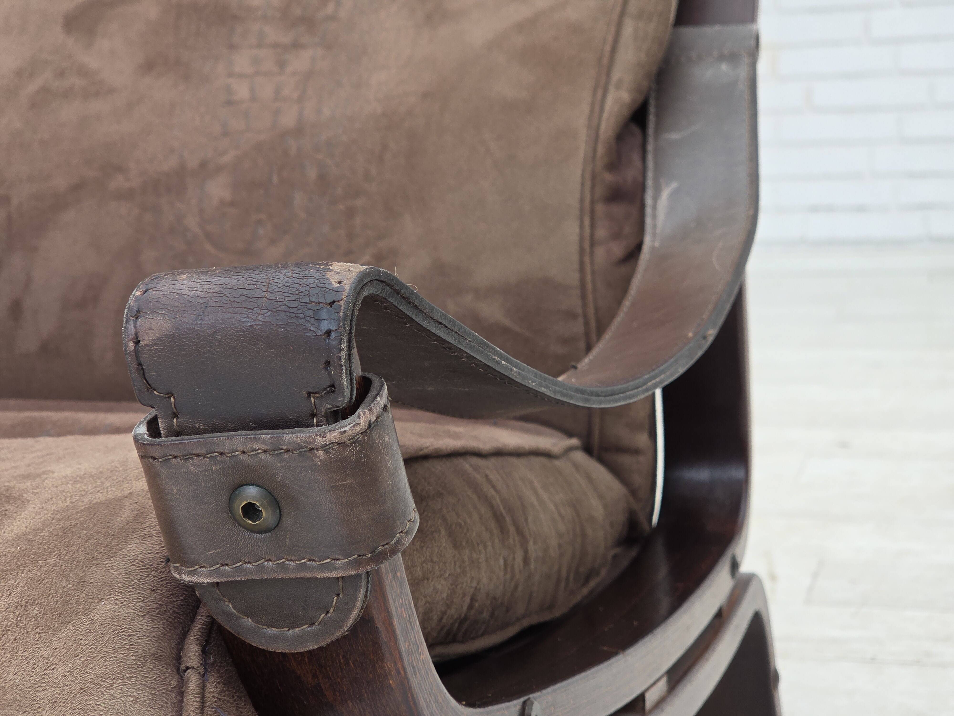 1970s, Scandinavian lounge chair, nubuck leather, canvas, beech wood.
