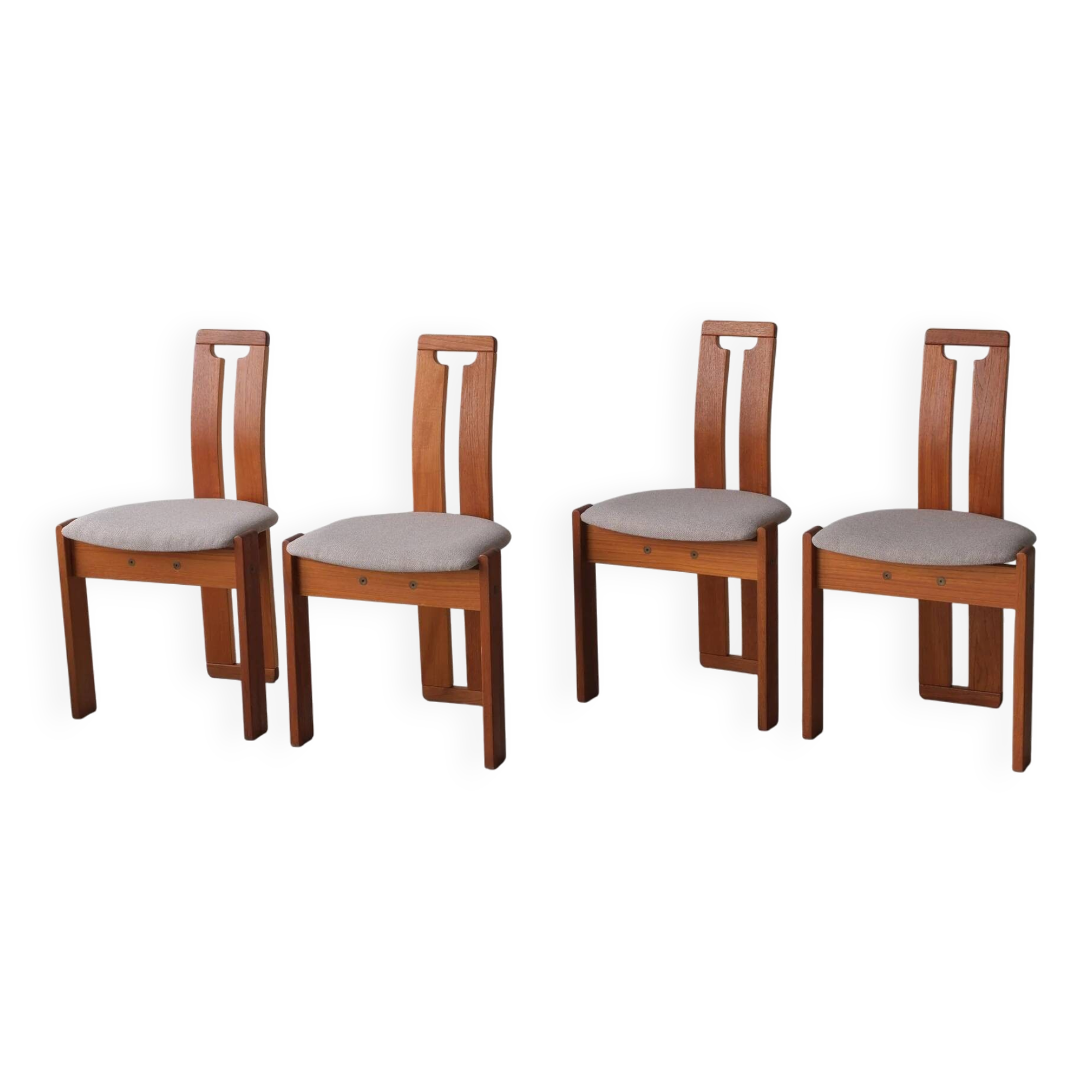4 chaises 'Tellus' en teck conçues par Torstein Nilsen pour A. Huseby & Co, vers 1980
