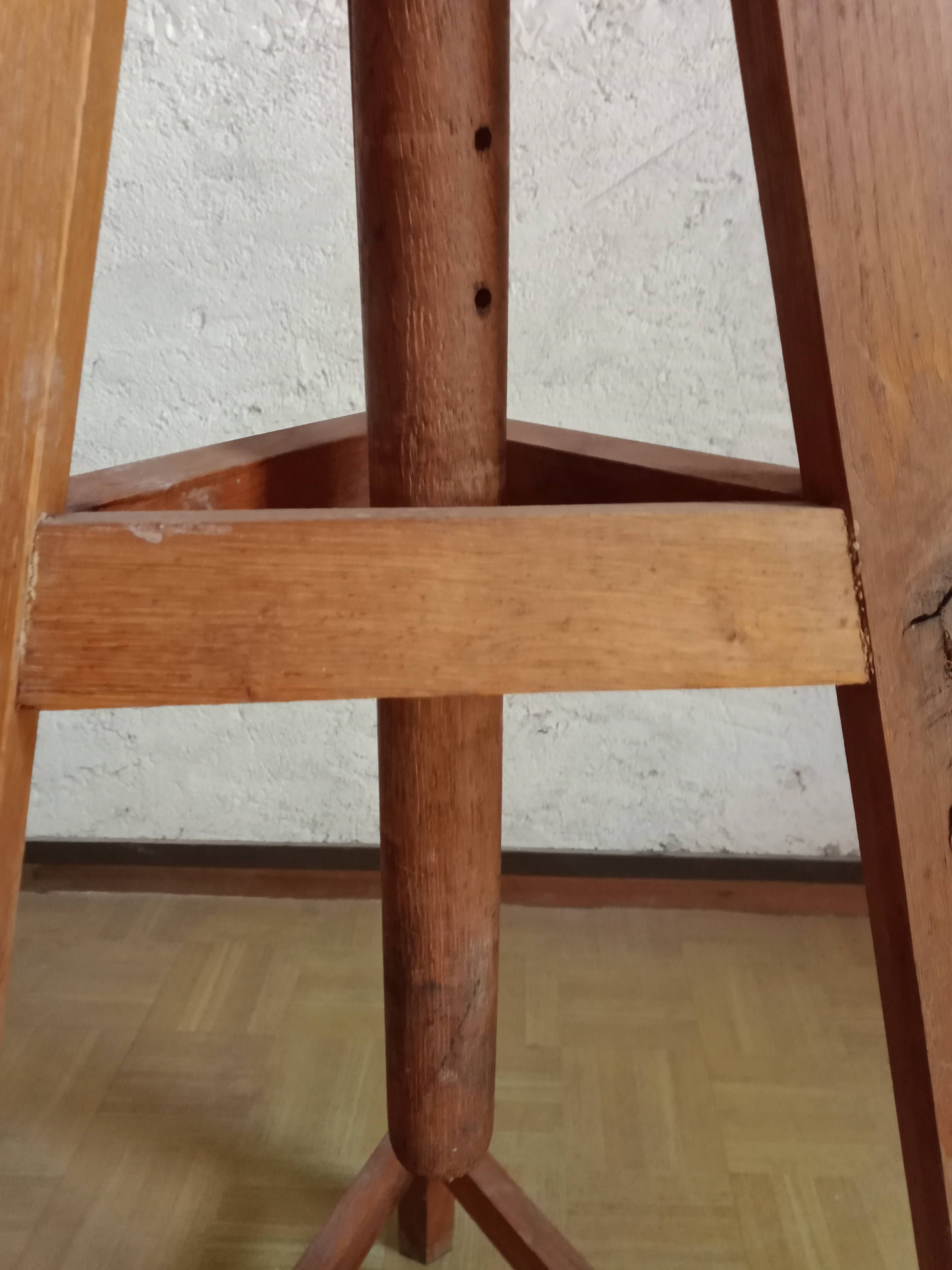 Oiled wood sculptor's harness