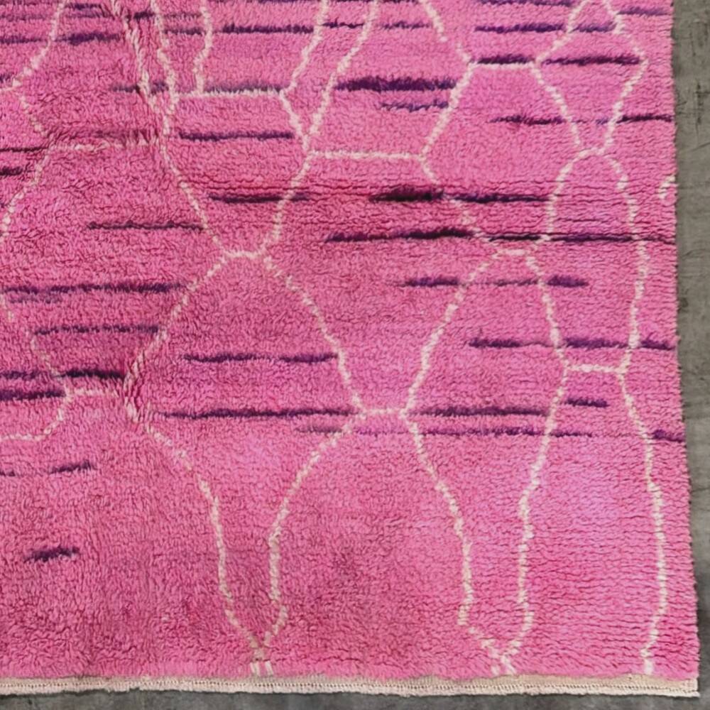 Handknotted Moroccan Design Pink Tulu Rug. 100% Wool. Modern Turkish Carpet