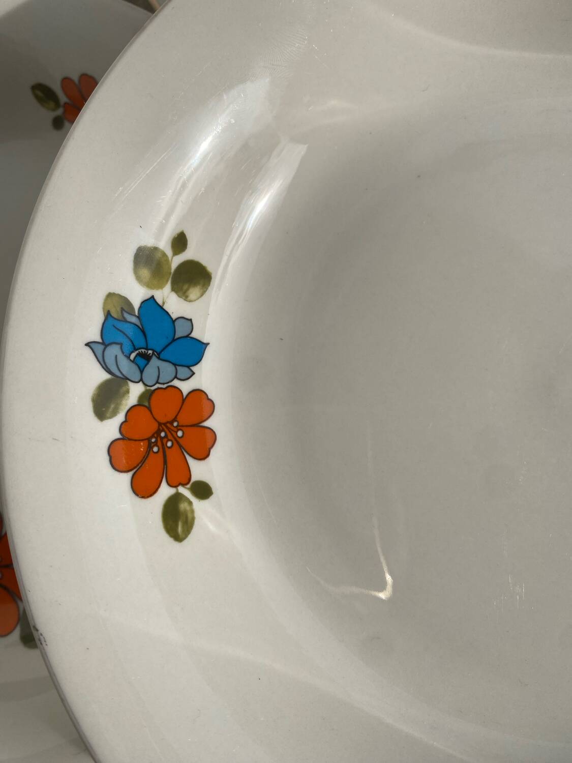 Vintage floral soup plates