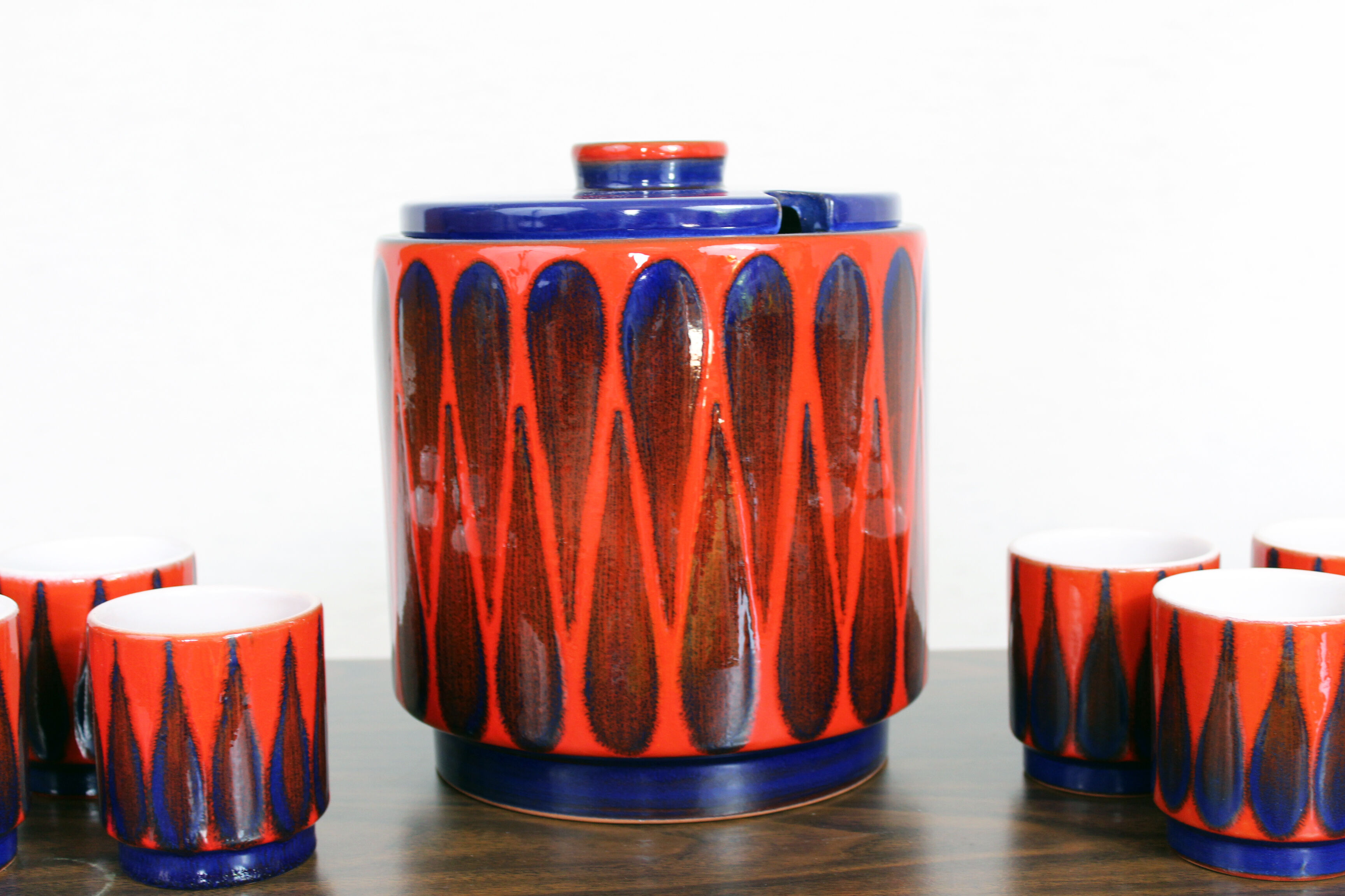 Vintage punch service