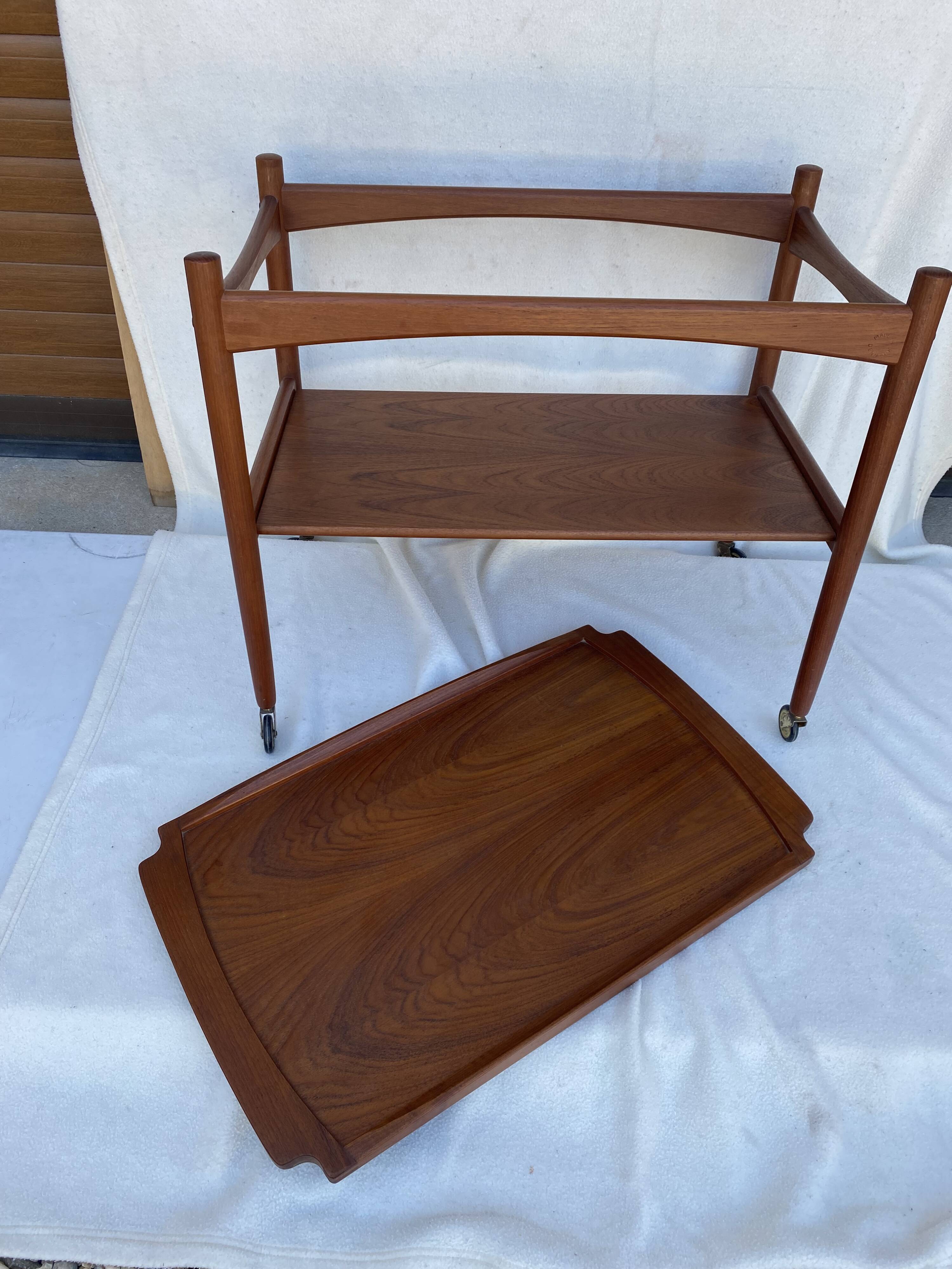 Scandinavian service trolley