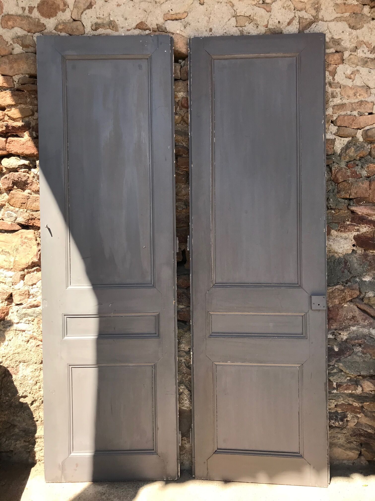 Double portes de placard peintes 1900