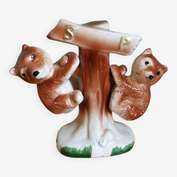 Zoomorphic salt and pepper shaker bears in slip