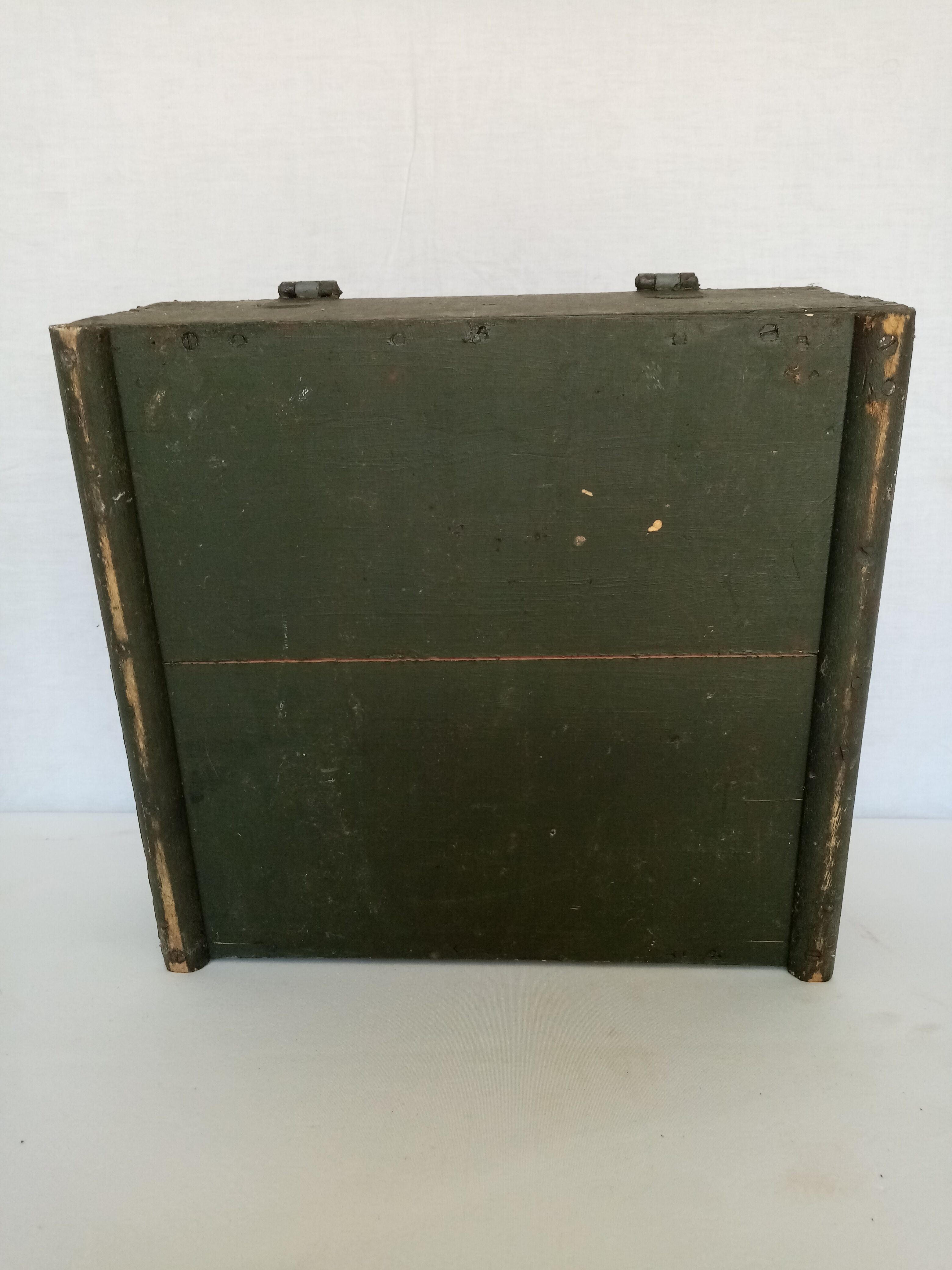 Military crate